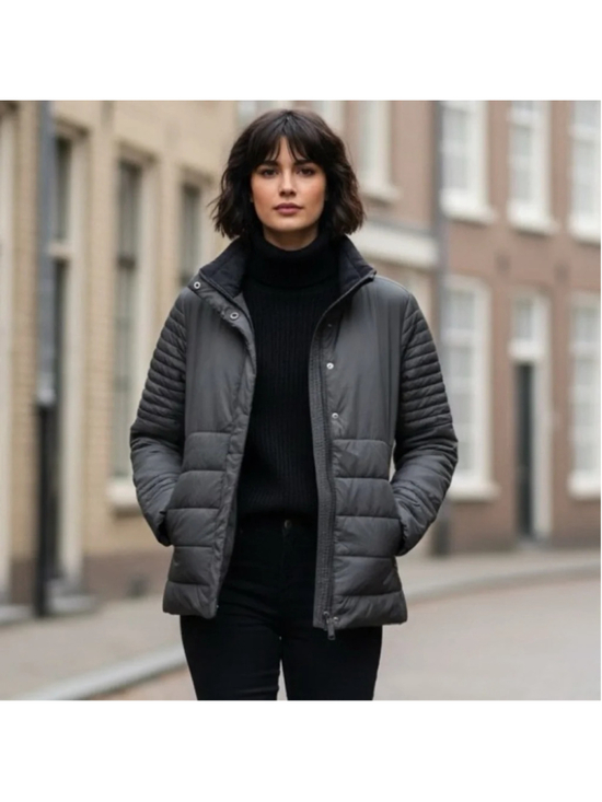 Ryu Jackets & Blazers - ryu Black Lightweight Puffer Zip Jacket XS